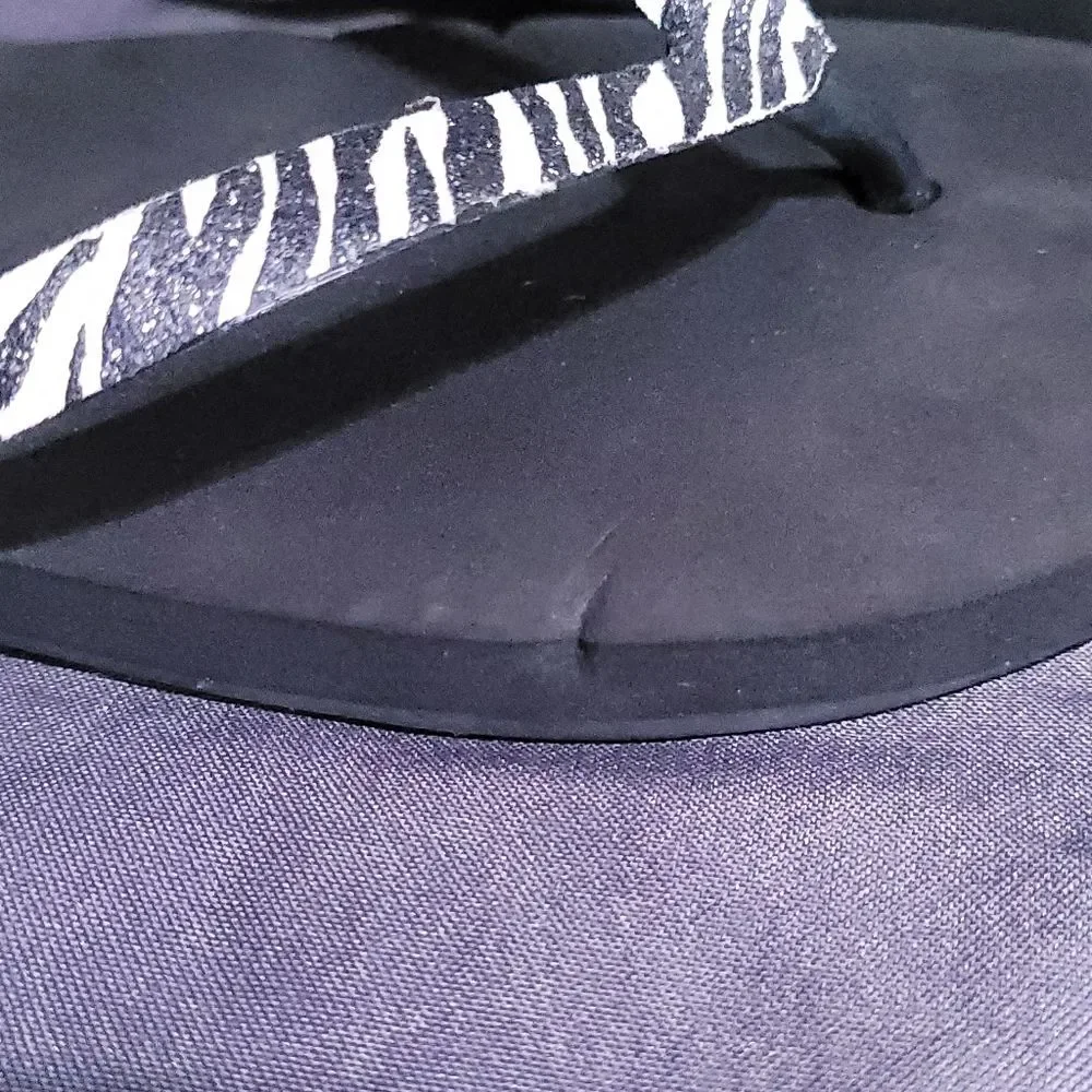 Reef Stargazer Luxe Black Zebra Thong Sandal Womens 6